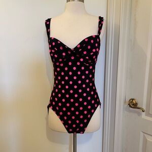La Blanca Black and Pink Polka Dot One Piece Swimsuit
